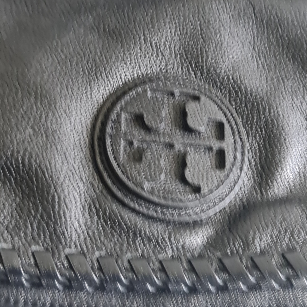 Tory Burch Black Leather Crossbody Bag - Picture 15 of 17